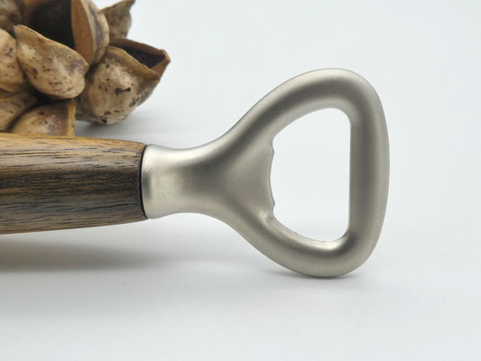 Flaschenöffner mit Holzgriff aus Walnuss