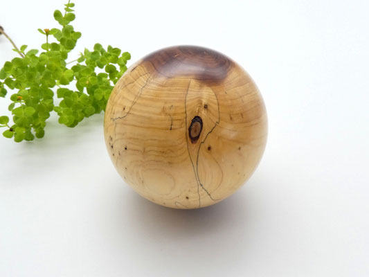 Holzkugel aus chinesischem Wacholder 76 mm