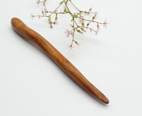 kurzer Haarstab aus Sheoak