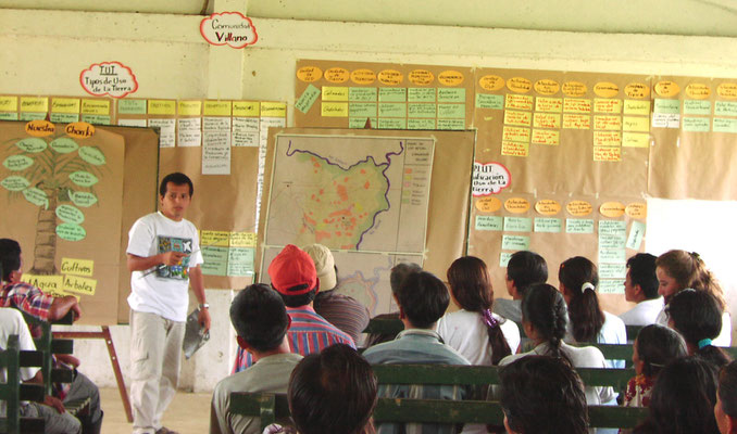 Planning exercise and dialogue with villagers