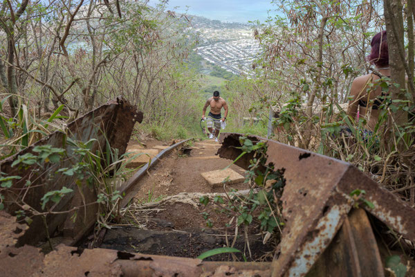 Workout at Koko Crater Railway Trail, the abundant railway to haul cargo and supplies up to the top 