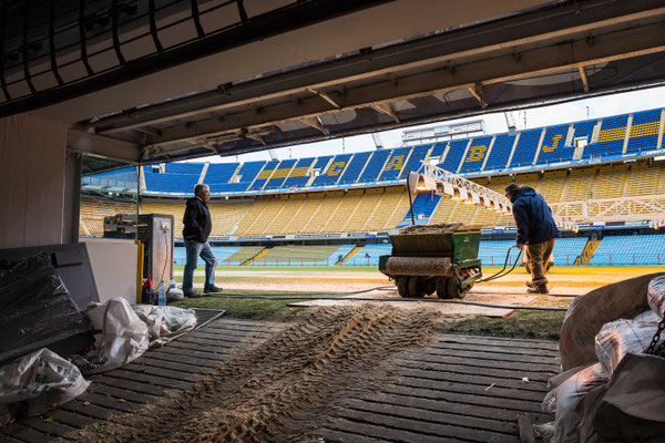 Bombonera - Inside the Club Atletico Boca Juniors stadium