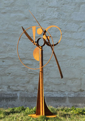 TURBULENCE II 2015 kinetische Stahlskulptur / fünfteilig / gebogen / geschweißt / montiert  / Nadellager / Kugellager 260 x 190 x 190 cm