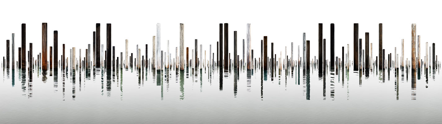 Laguna 2, Italien, 2015, Lambdaprint/Diasec hinter Acry,l Ed. 3 + 5  75 x 270 cm + 54 x 180 cm