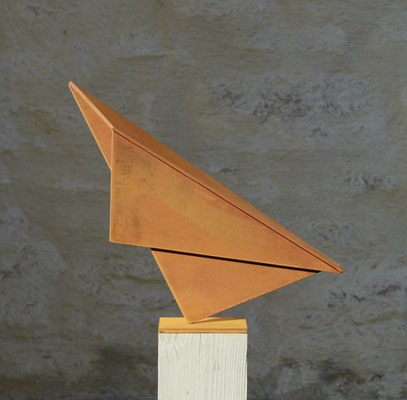 RAUMFALTUNG III 2022 Stahlblech gefaltet  40 x 46 x 7 cm