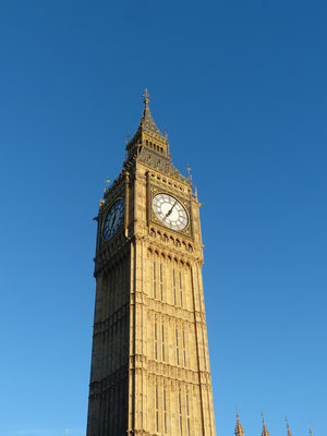 Big Ben - so heißt eigentlich nur die Glocke. Seit September 2012 heißt der Turm offiziell Elizabeth Tower.