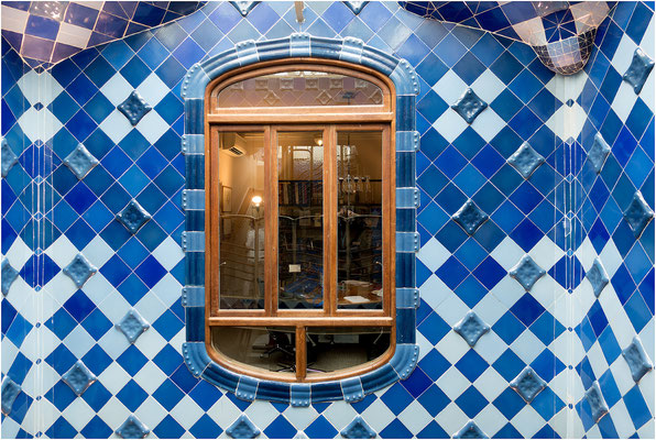 Barcelona, Casa Battló, 2015 | Sony RX 100 M4 8,8 mm 1/25 Sek. f/2,8 ISO 80