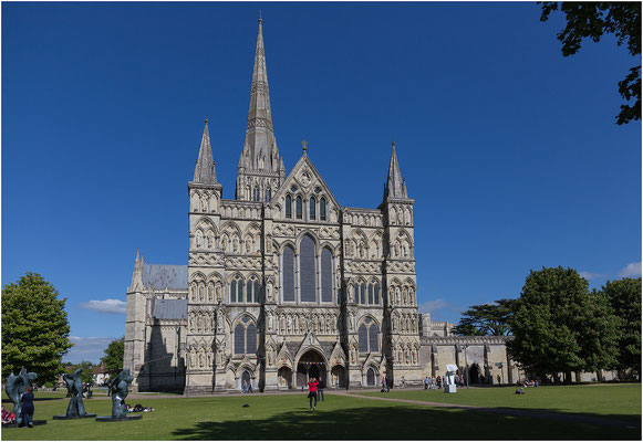 Salisbury Cathedral 2013 | EOS 6D  24 m  1/2000 Sek.  f/4,5  ISO 100