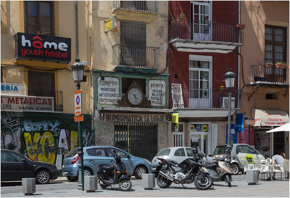 Valencia, 2015 | Canon EOS 6D  55 mm  1/80  f/13  ISO 100