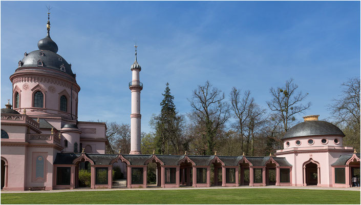 Schwetzingen, Moschee im Schlosspark, 2015 | Canon EOS 6D 24 mm  1/400  f/11  ISO 200