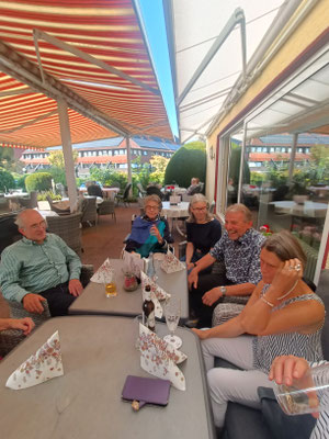 Ein Ausschnitt beim Mittagessen