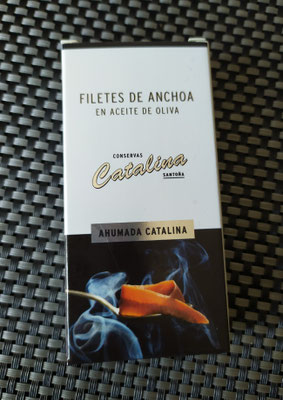 Detalle del filete de anchoa ahumada Catalina, textura y sabor auténtico