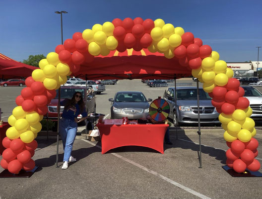 Air-Filled Aeropole Arch Red Yellow