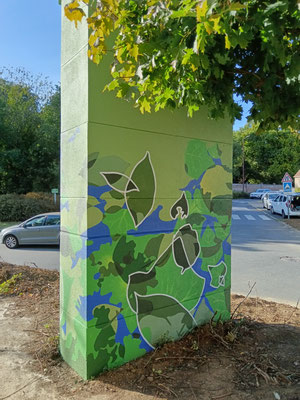 Murs Entrée de rue-NANDY (77)