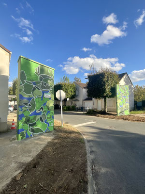 Murs Entrée de rue-NANDY (77)