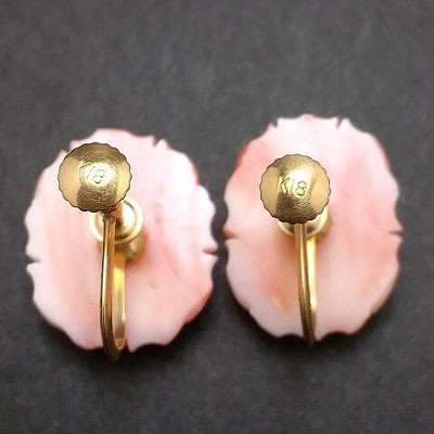 18K gold earrings with coral roses