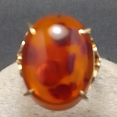 Amber 18K gold ring