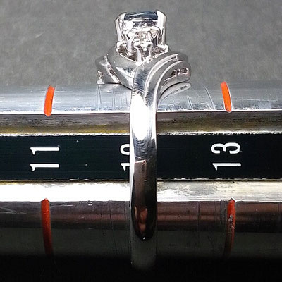 プラチナ900 指輪 サファイア ダイヤモンド ６石 サイズ12