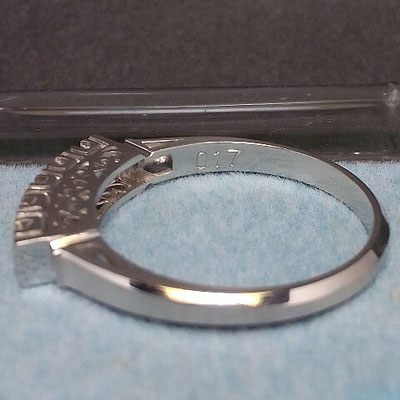 プラチナ900 指輪 ダイヤモンド 5石 ( 一文字 )