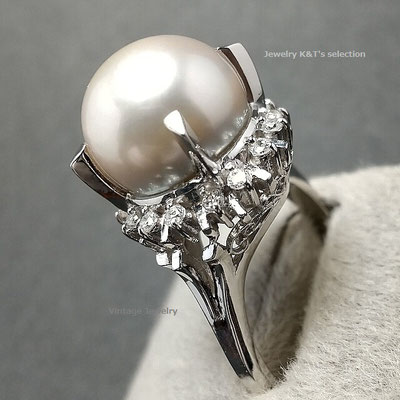 platinum900-ring-with-south-sea-pearl-12mm-and-diamonds