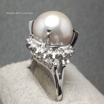 platinum900-ring-with-south-sea-pearl-12mm-and-diamonds