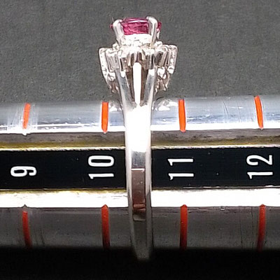 プラチナ900 リング ルビー ダイヤモンド 6石 サイズ10.5