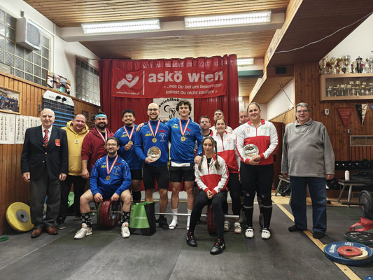Gruppenphoto WKG AK Nord Wien/Herkules Leopoldstadt & WKG AK Innsbruck/USC Dornbirn