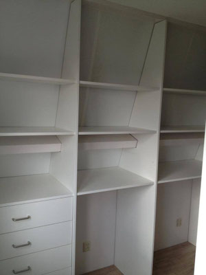 inloopkast schuin met lade