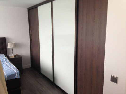 Schuifdeuren met paneel en glas