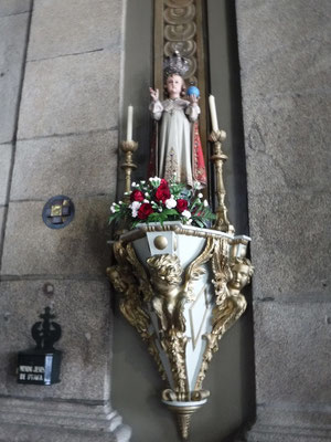 L'église Dos Congregados,  la statue du petit Jésus de Braga