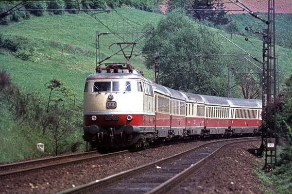 Bebenroth-Tunnel bei Eichenberg 196?  I  Copyright by Stiftung Eisenbahn Archiv Braunschweig