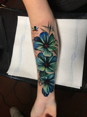 flower tattoo blumen