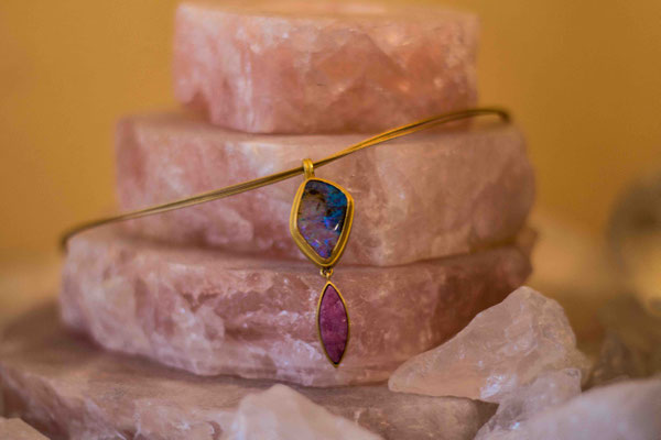 Gold 900/- | Opal, Kobaltcalcit