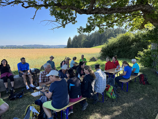 Frühstück auf dem Magdalenenberg