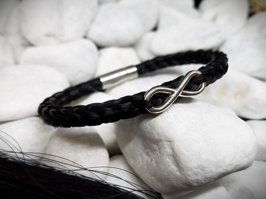 Armband vom eigenen Pferd, Infinity, Tierische Kunstwerke