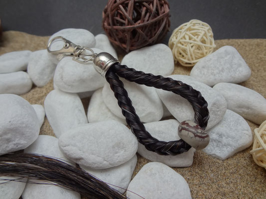 Schmuck aus eigenem Pferdehaar