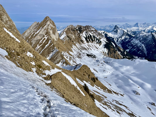 Abstieg zum Leiterepass
