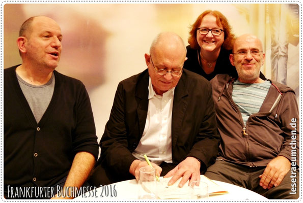 Gruppenbild gemäß Loriots Motto "Sei lebhaft!" :) Danke an Evelyn aus Tübingen fürs Foto! 