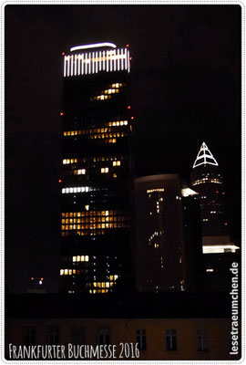 Zugabe: Den Messeturm vom Hotelzimmer zu sehen (mit etwas Verrenkungen) - top!