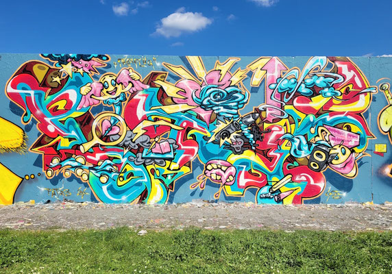 PAT23 Piece - Graffiti Kunst - Leipzig 2024
