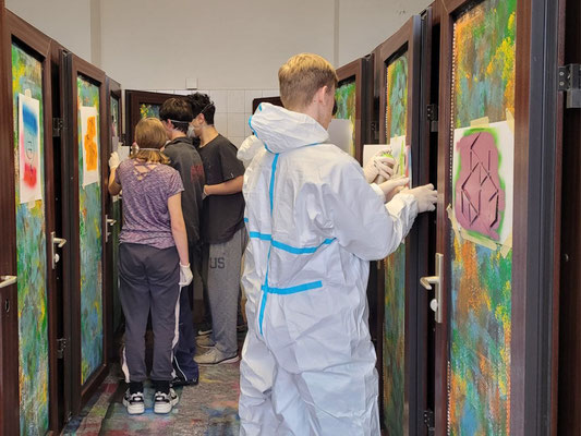 PAT23 & Fraen-Art 'Bunte Toiletten' Graffiti Projekt Kepler-Schule Leipzig 2024