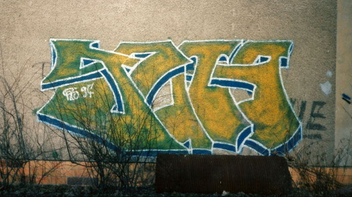 PAT23 "Tato" - 1. Straßenpiece - Old School Graffiti Kunst Leipzig 1994