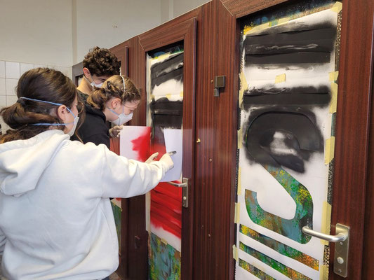 PAT23 & Fraen-Art 'Bunte Toiletten' Graffiti Workshop Kepler-Schule Leipzig 2024