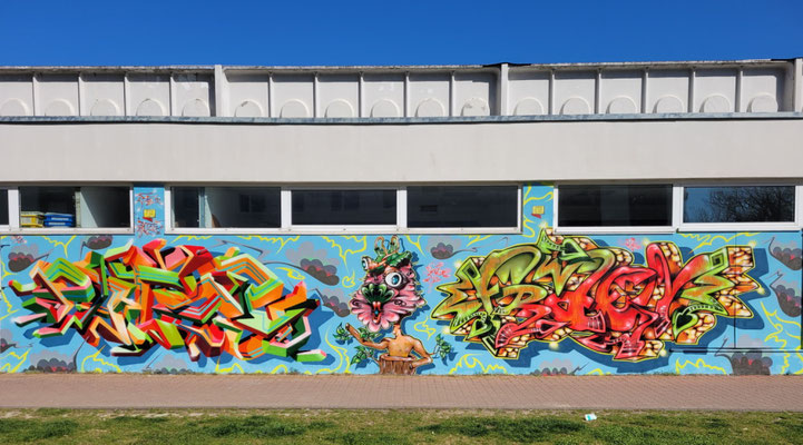 PAT23 mit FRAEN 2022 - Graffiti Projekt Leipzig Grünau - Außengestaltung Freizeittreff Wilde11