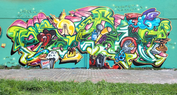 PAT23 Piece - Graffiti Kunst - Leipzig 2024