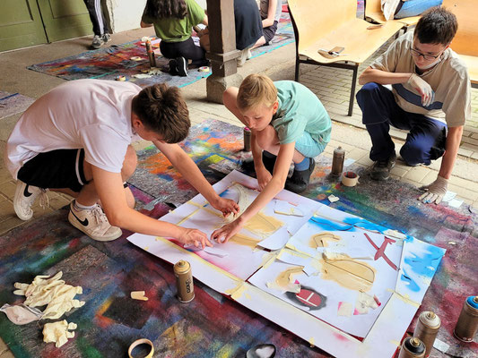 Leinwand-Graffiti Workshop Leipzig Kepler Schule - PAT23 & Fraencisart 