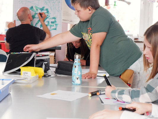 PAT23 & Fraencisart - Graffiti Workshop Leipzig - Wilhelm-Hauff Grundschule 