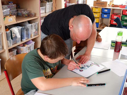 PAT23 & Fraencisart - Graffiti Workshop Leipzig - Wilhelm-Hauff Grundschule 