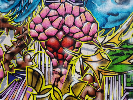 PAT23 "Herzpfeil" Character - Freestyle Graffiti Kunst Leipzig 2021