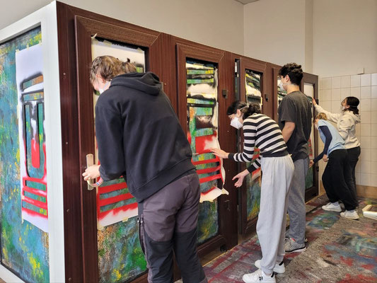 PAT23 & Fraen-Art 'Bunte Toiletten' Graffiti Projekt Kepler-Schule Leipzig 2024
